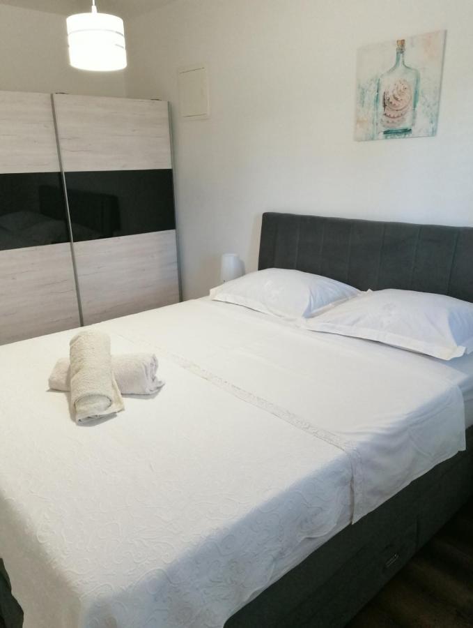 Barbat na Rabu Apartmani B&S מראה חיצוני תמונה