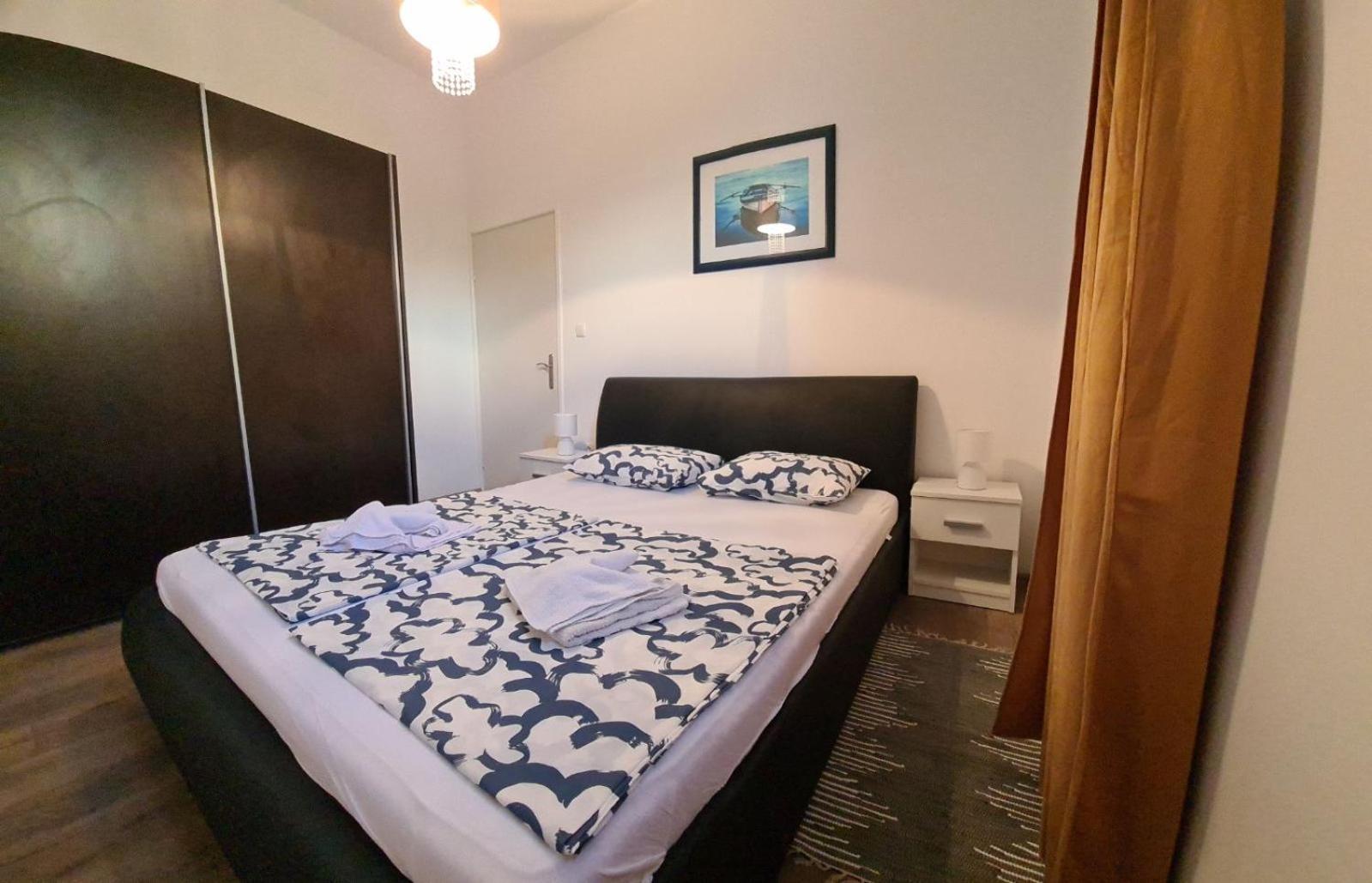 Barbat na Rabu Apartmani B&S מראה חיצוני תמונה